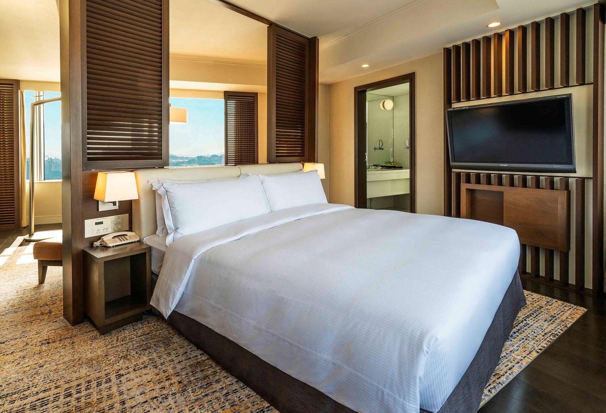Hilton Fukuoka Sea Hawk Otel Dış mekan fotoğraf