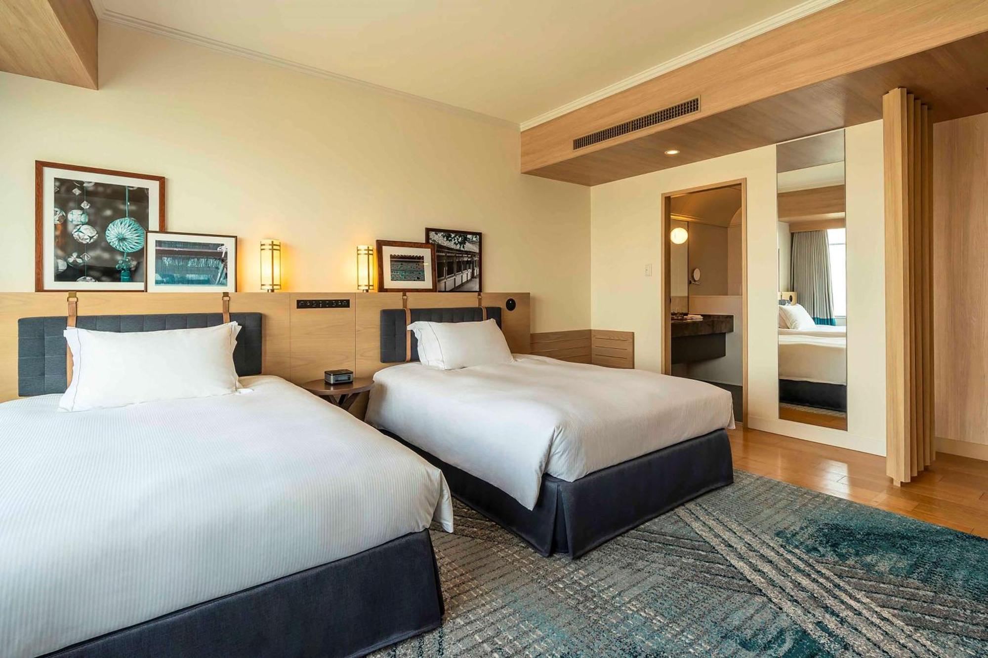 Hilton Fukuoka Sea Hawk Otel Dış mekan fotoğraf