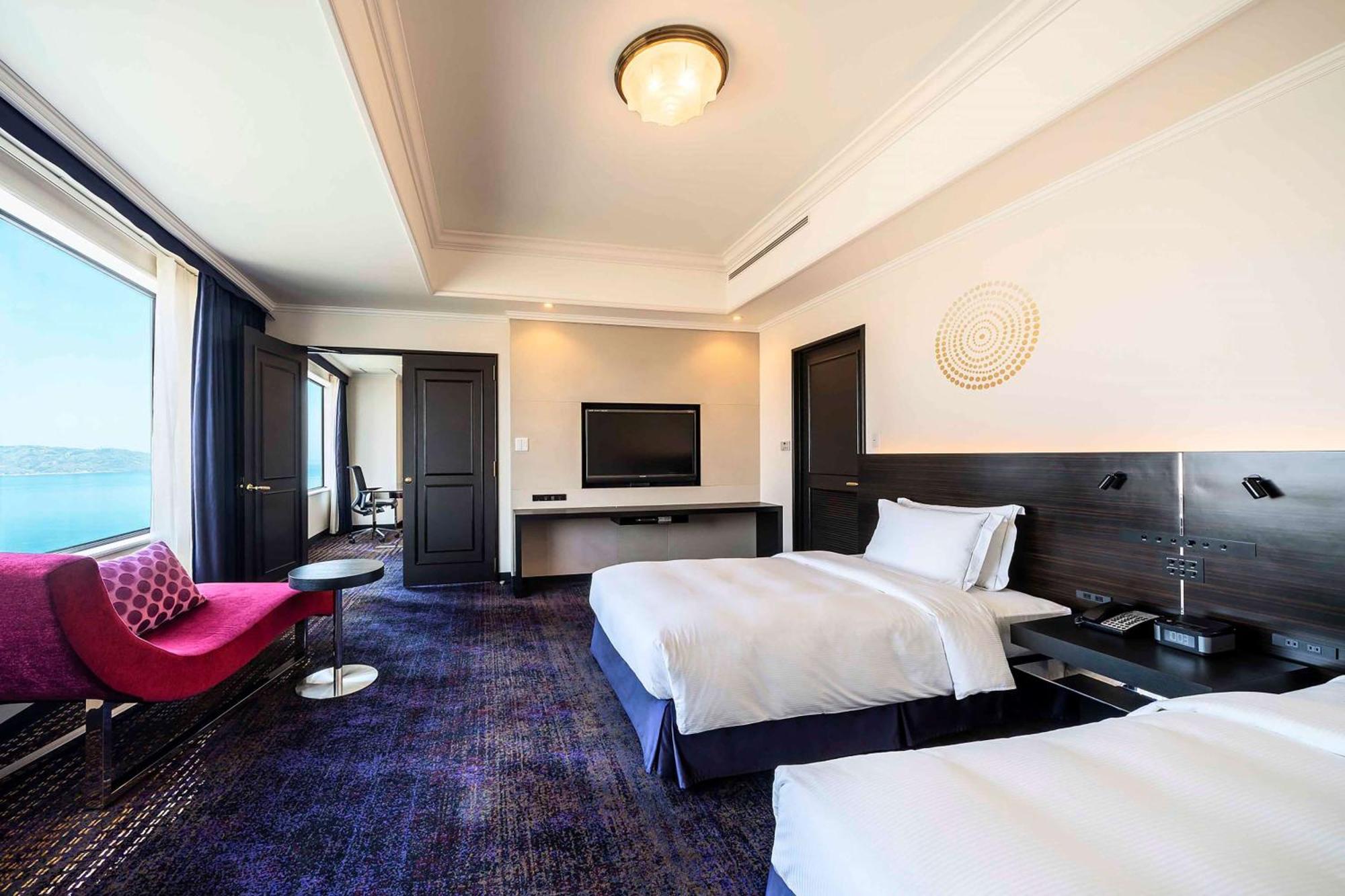Hilton Fukuoka Sea Hawk Otel Dış mekan fotoğraf