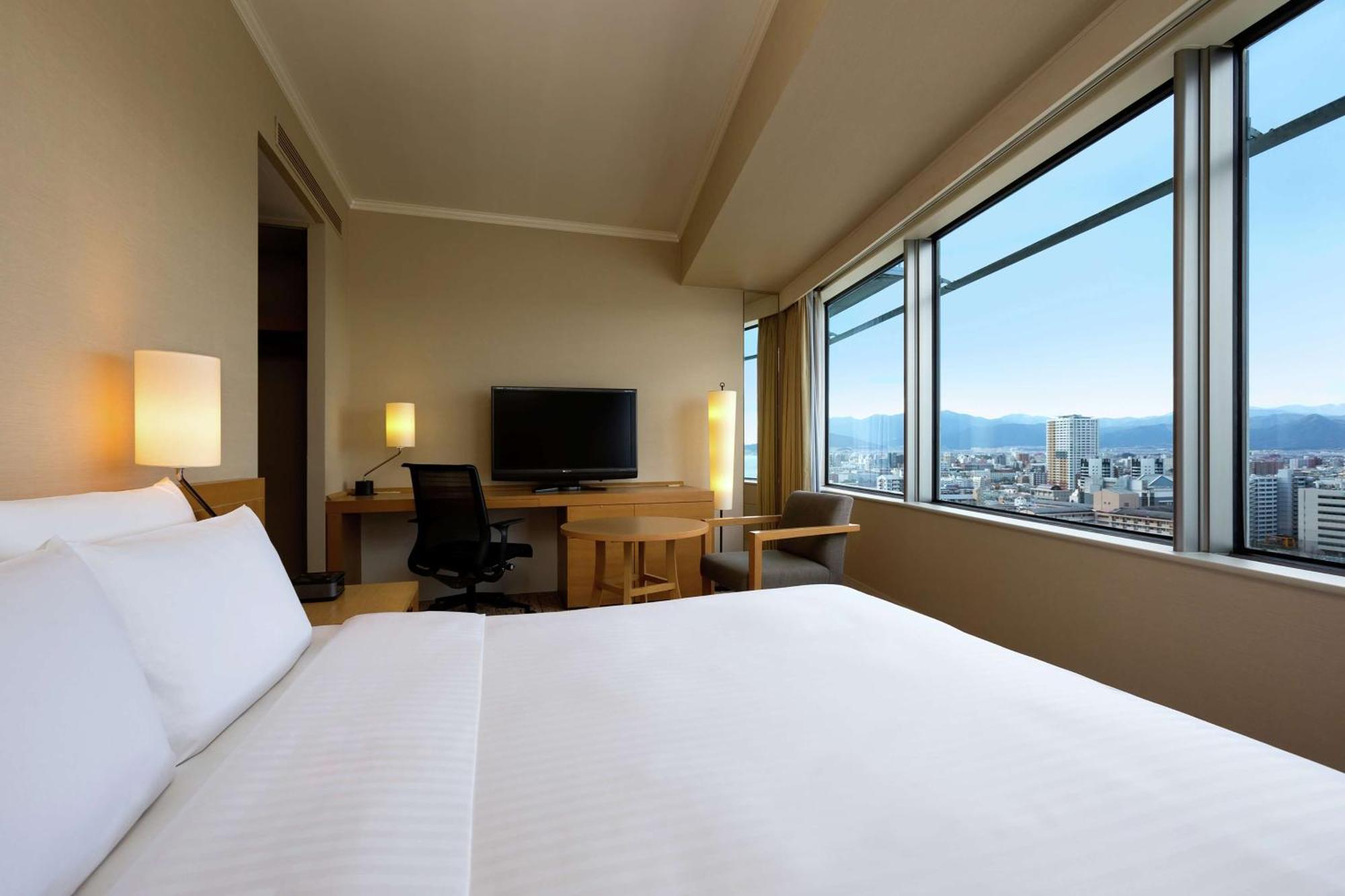 Hilton Fukuoka Sea Hawk Otel Dış mekan fotoğraf